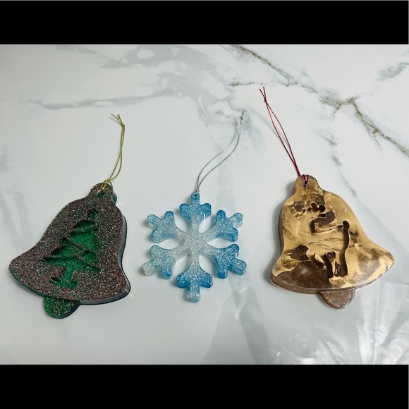 Large Handmade unbreakable Resin Ornament Trio - Picture 3 of 7